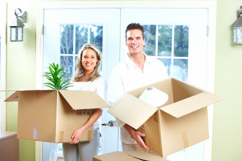 Packing and preparation for flat removals in Brentford